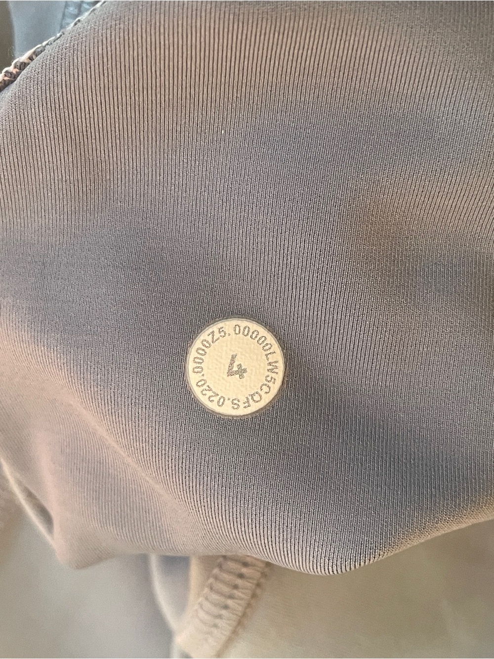 Lululemon Invigorate High Rise Tight 25” in Chambray, Size 4 - Picture 6 of 6